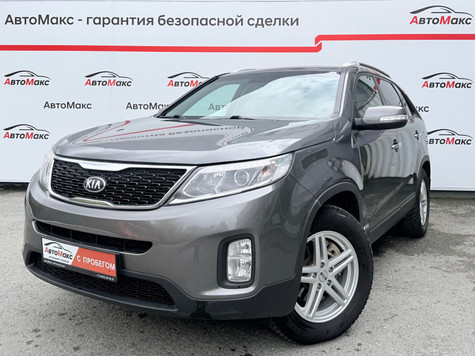 Автомобиль с пробегом Kia Sorento в городе Тюмень ДЦ - Автосалон «АвтоМакс»