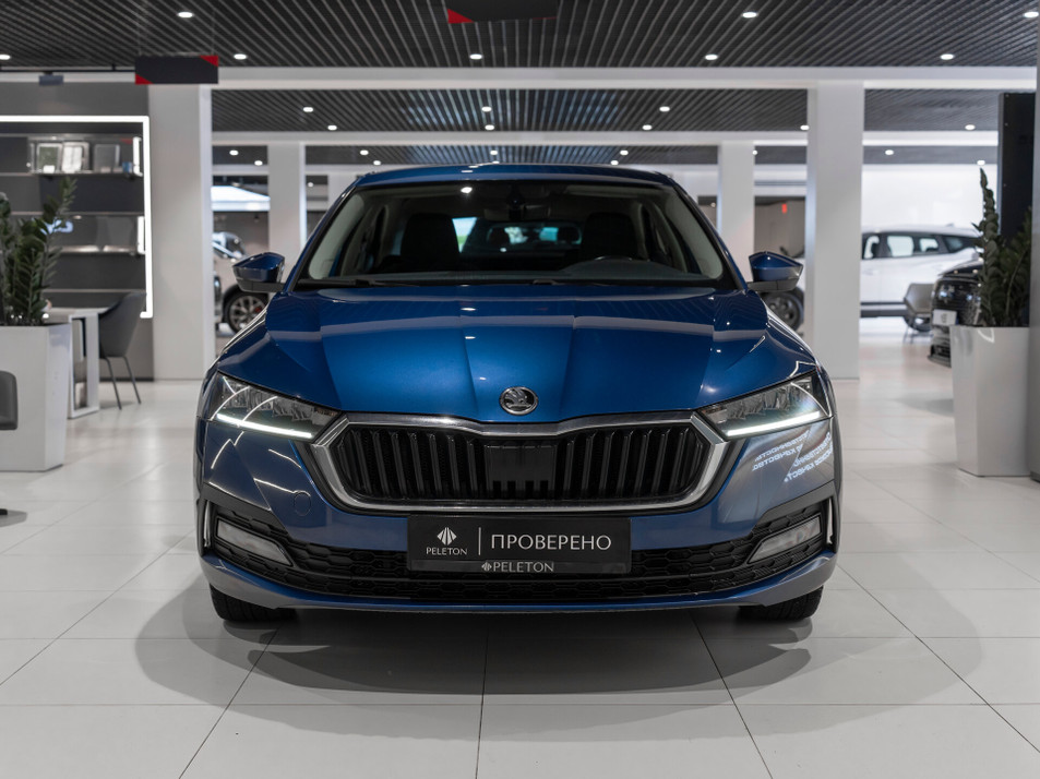 Автомобиль с пробегом SKODA Octavia в городе Москва ДЦ - PELETON Юг
