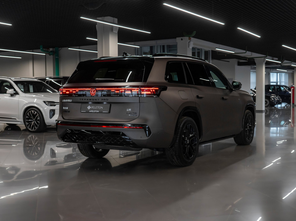 Автомобиль с пробегом Volkswagen Teramont в городе Москва ДЦ - PANGO Центр PELETON