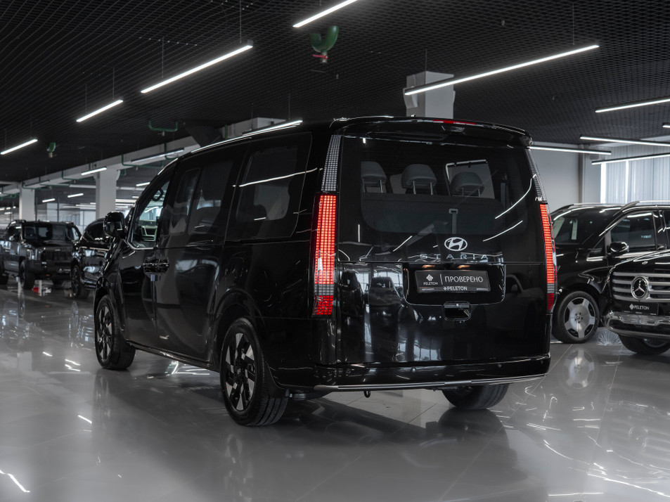 Автомобиль с пробегом Hyundai Staria в городе Москва ДЦ - PELETON ELECTRO