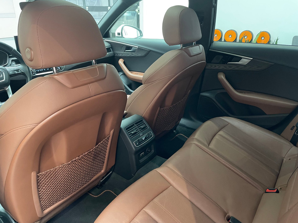 Автомобиль с пробегом Audi A4 в городе Краснодар ДЦ - ААА Моторс Краснодар
