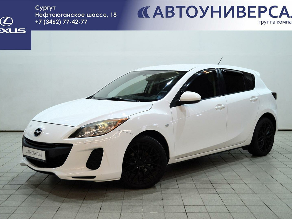 Автомобиль с пробегом Mazda 3 в городе Сургут ДЦ - Автоуниверсал