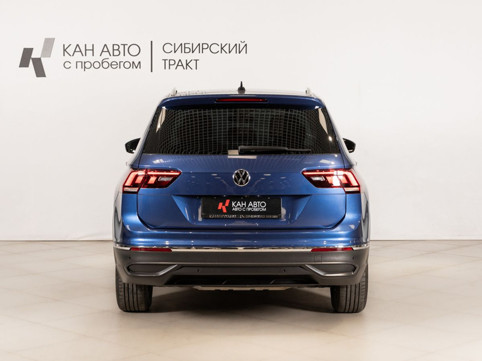 Автомобиль с пробегом Volkswagen Tiguan в городе Казань ДЦ - КАЭ Сибирский тракт