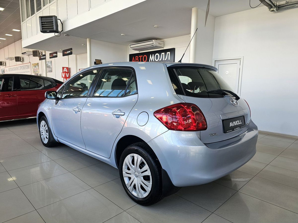 Автомобиль с пробегом Toyota Auris в городе Минеральные Воды ДЦ - Автомолл МинВоды