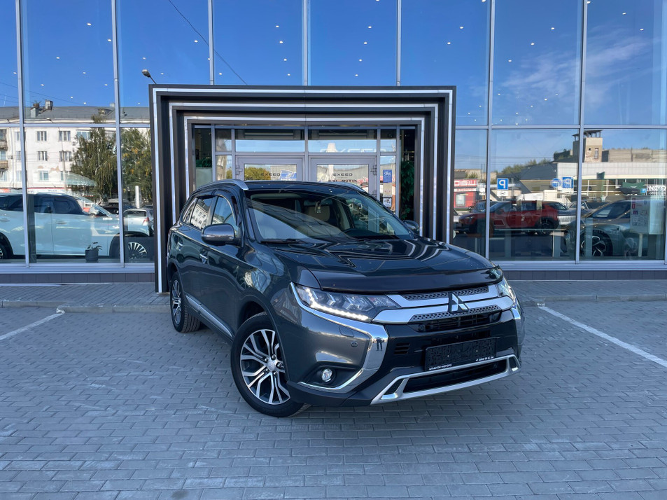 Автомобиль с пробегом Mitsubishi Outlander в городе Барнаул ДЦ - ESTEO ЦЕНТР АЛЬБИОН-МОТОРС КАЛИНИНА 509