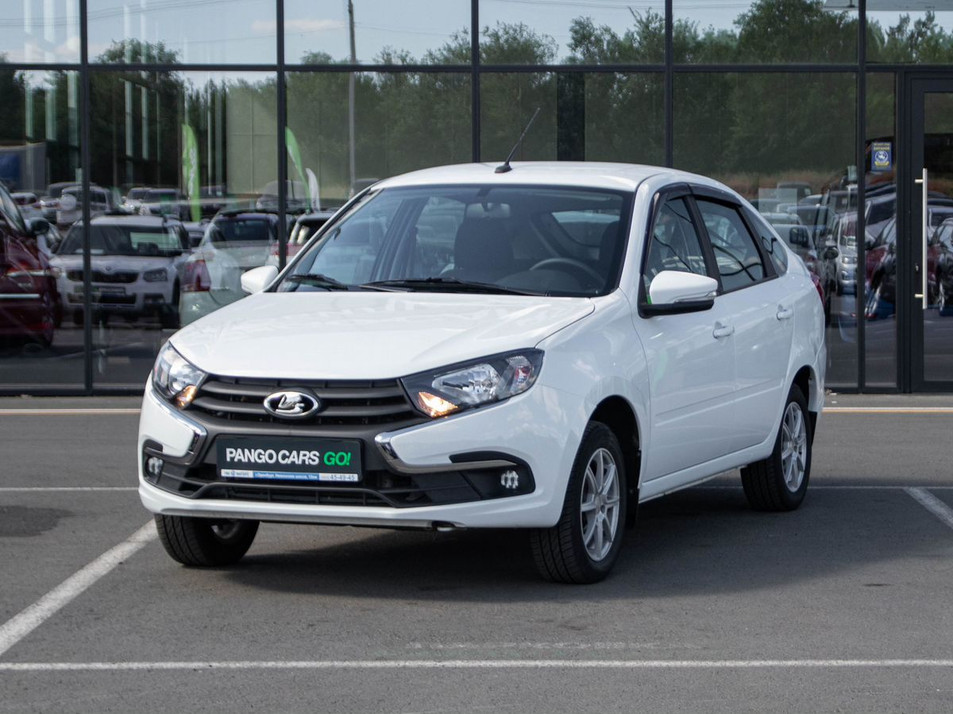 Автомобиль с пробегом LADA Granta в городе Оренбург ДЦ - PANGO Центр на Загородном