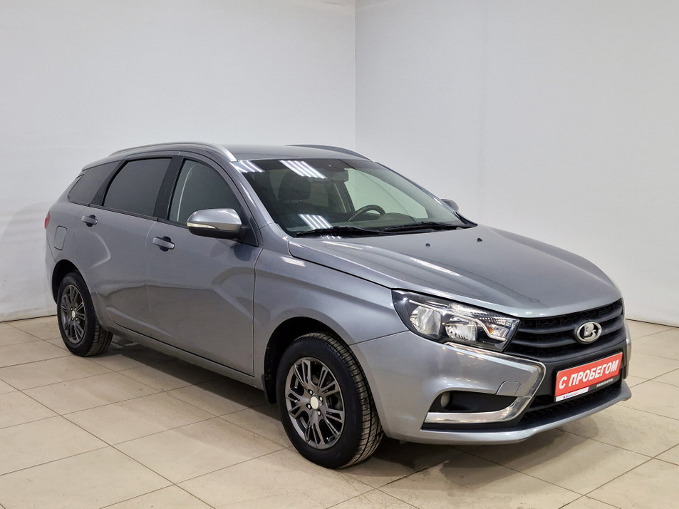 Автомобиль с пробегом LADA Vesta в городе Альметьевск ДЦ - Тюленина