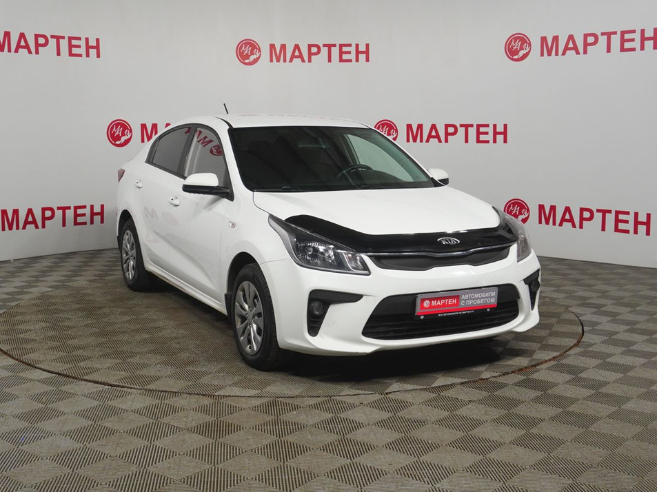 Автомобиль с пробегом Kia Rio в городе Вологда ДЦ - Мартен. Автомобили с пробегом