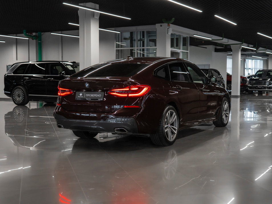 Автомобиль с пробегом BMW 6 серии в городе Москва ДЦ - PANGO&nbsp;Центр PELETON