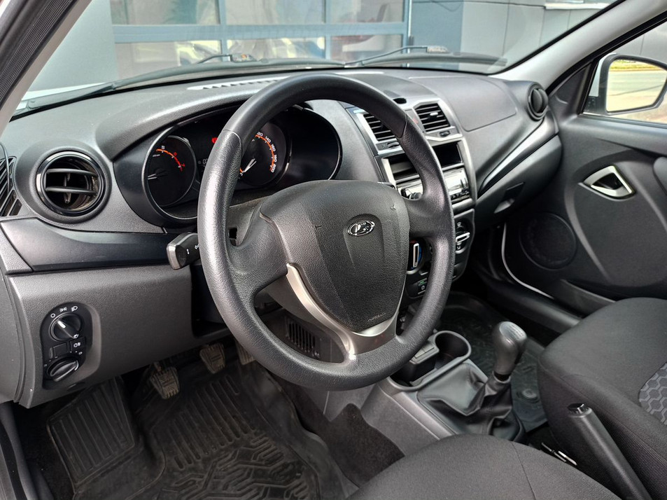 Автомобиль с пробегом LADA Granta в городе Казань ДЦ - КАН АВТО Казань