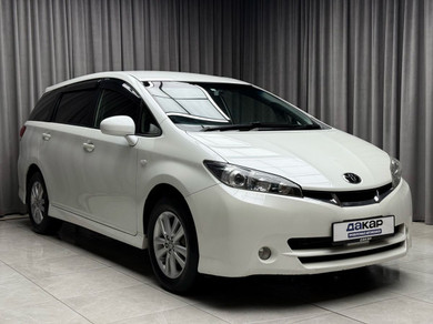 Автомобиль с пробегом Toyota Wish в городе Ижевск ДЦ - Дакар