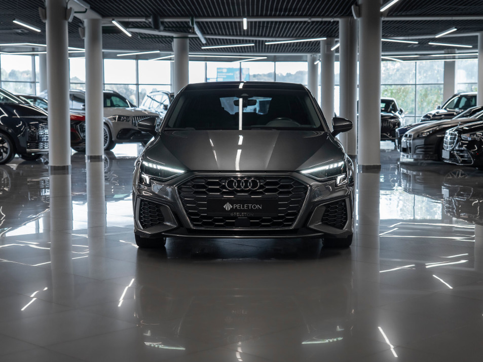 Автомобиль с пробегом Audi A3 в городе Москва ДЦ - PANGO&nbsp;Центр PELETON