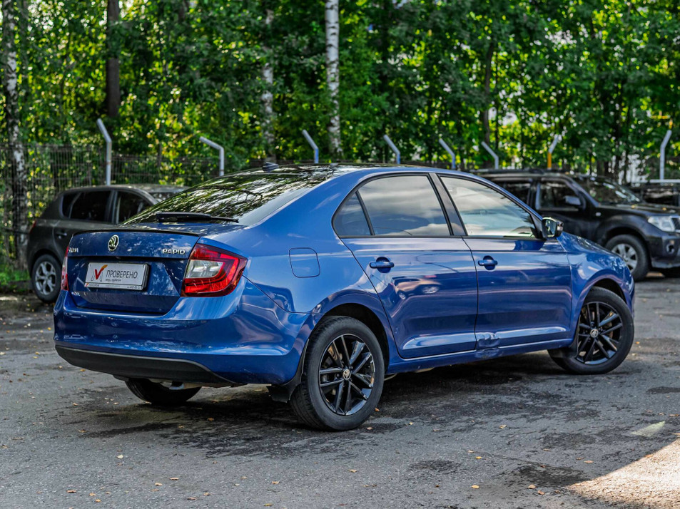 Автомобиль с пробегом SKODA Rapid в городе Санкт-Петербург ДЦ - Максимум _ Руставели 53