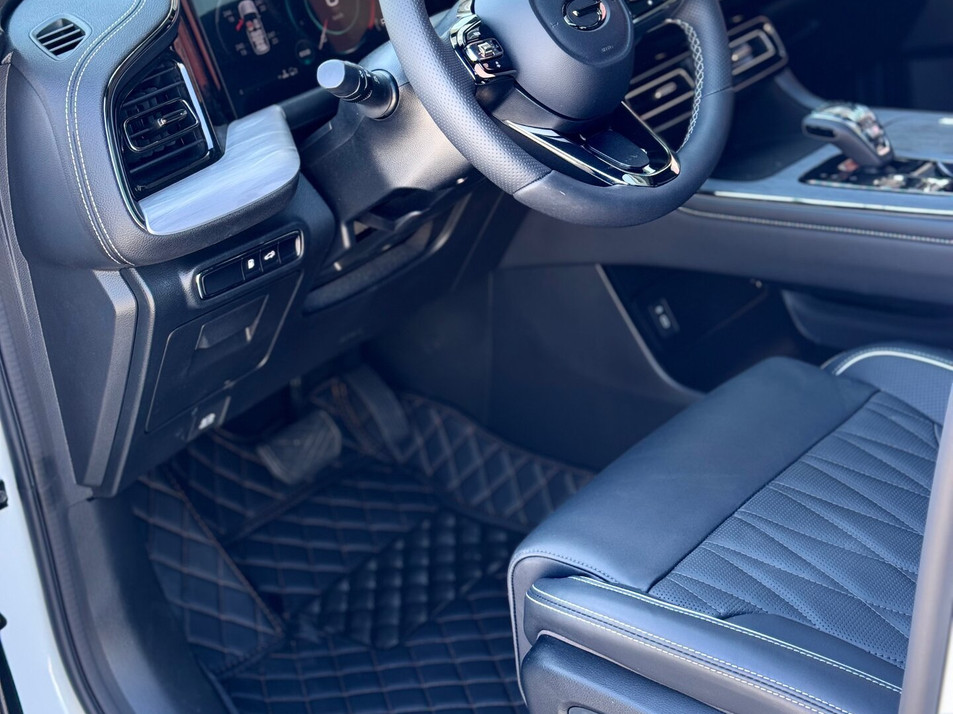Новый автомобиль GAC GS8 GX Traveller в городе Сургут ДЦ - GAC Автоуниверсал