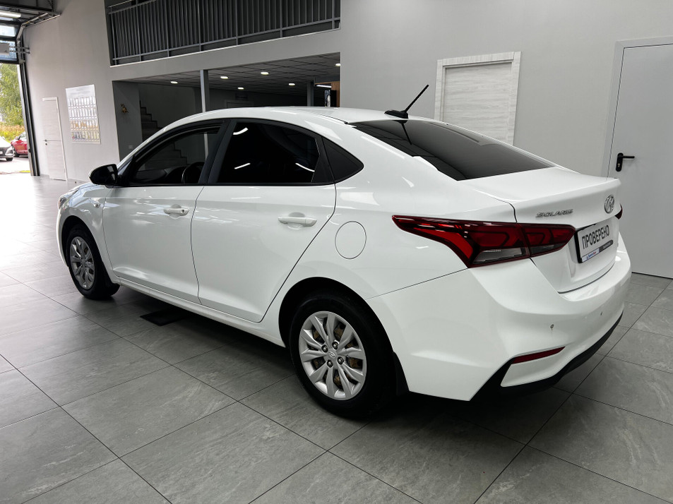 Автомобиль с пробегом Hyundai Solaris в городе Казань ДЦ - Диалог Авто Камалеева
