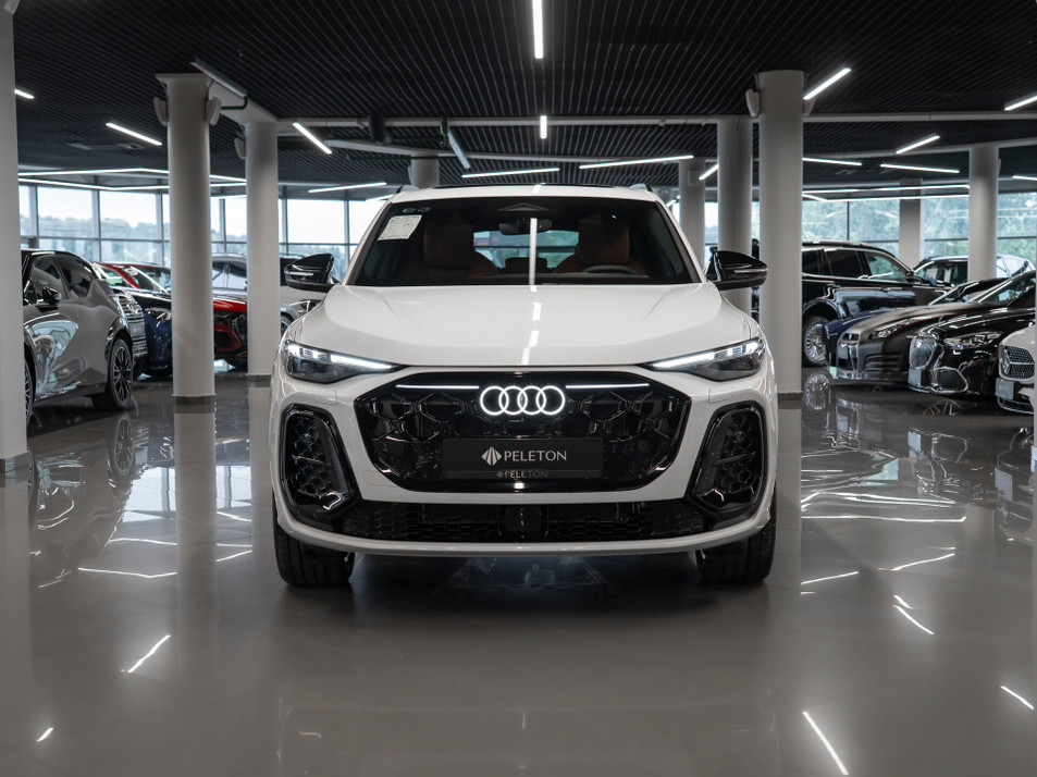 Автомобиль с пробегом Audi Q5 в городе Москва ДЦ - PANGO Центр PELETON