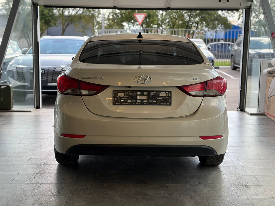 Автомобиль с пробегом Hyundai Elantra в городе Реутов ДЦ - PANGO Центр Нижегородец Реутов