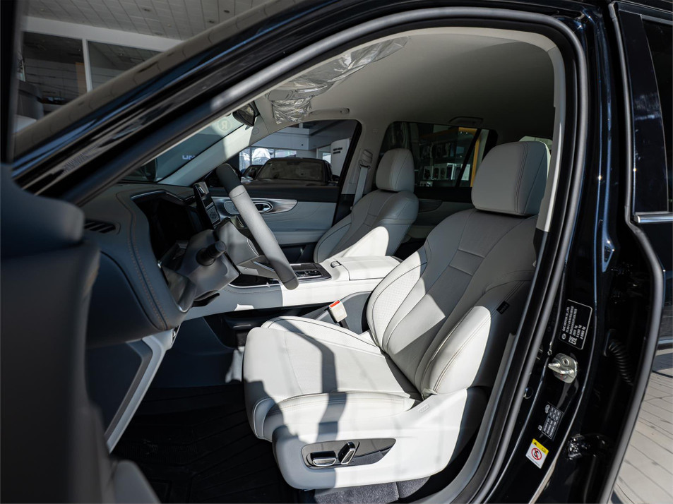 Новый автомобиль GAC GS8 GL (5 мест) в городе Москва ДЦ - GAC БИЗНЕС КАР Левобережный