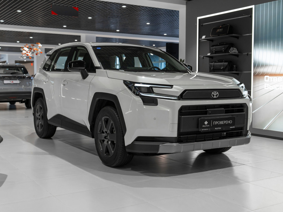 Автомобиль с пробегом Toyota RAV4 в городе Москва ДЦ - PELETON Юг
