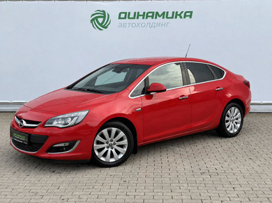 Автомобиль с пробегом Opel Astra 2012 в Смоленск