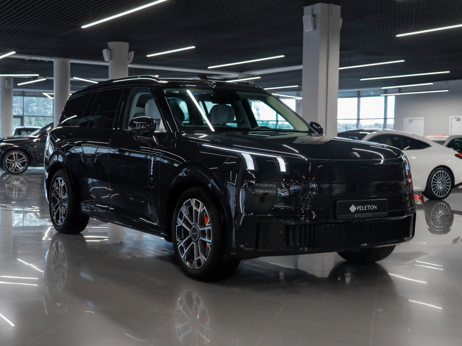 Автомобиль с пробегом LYNK&CO 900 в городе Москва ДЦ - PELETON ELECTRO