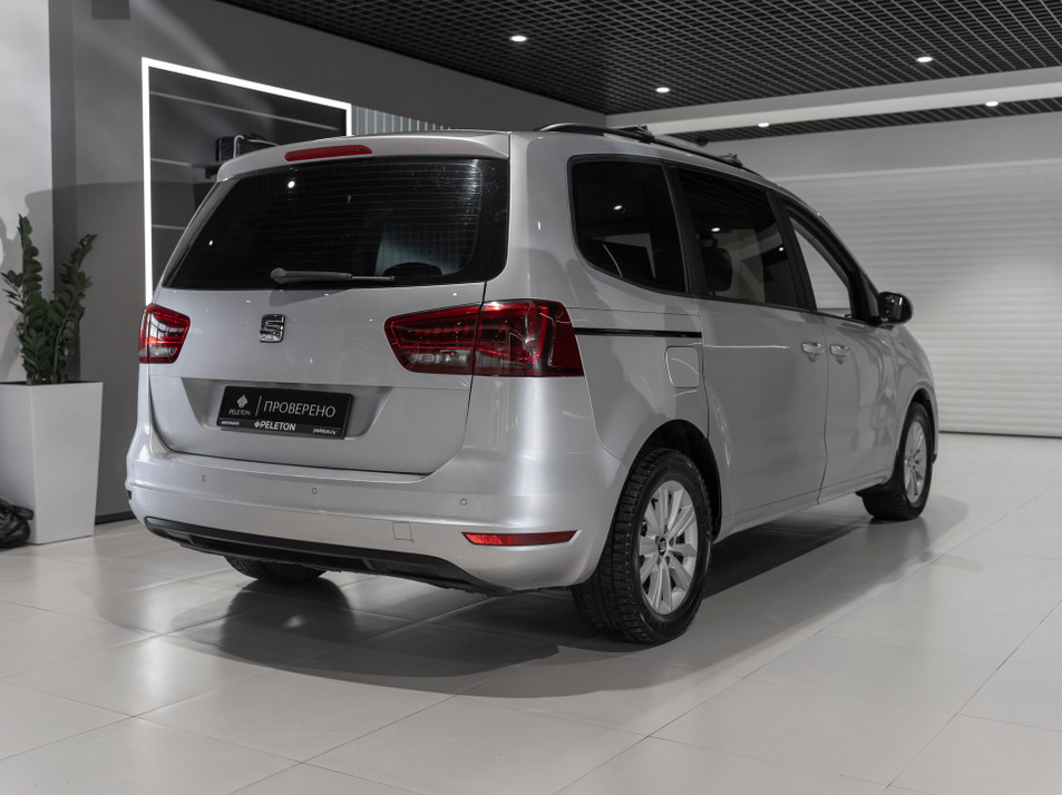 Автомобиль с пробегом Seat Alhambra в городе Москва ДЦ - PELETON Юг