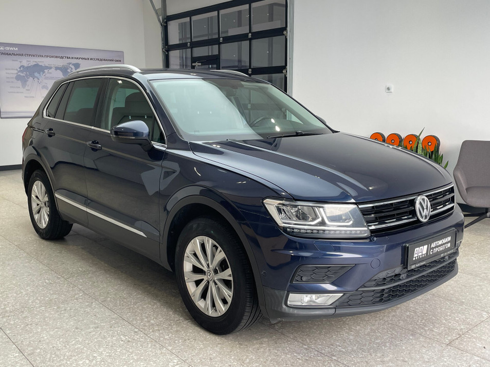 Автомобиль с пробегом Volkswagen Tiguan в городе Краснодар ДЦ - ААА Моторс Краснодар