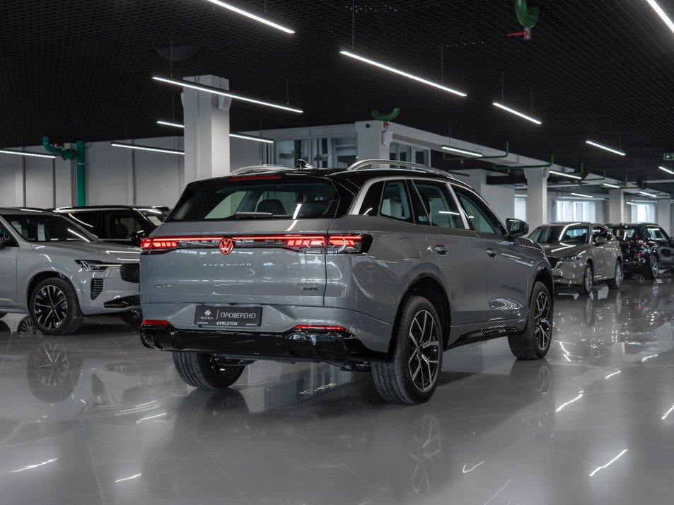 Автомобиль с пробегом Volkswagen Tavendor в городе Москва ДЦ - ОПНА пробег