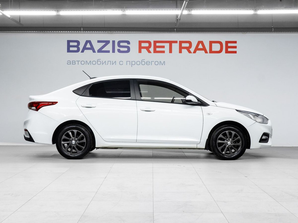 Автомобиль с пробегом Hyundai Solaris в городе Тюмень ДЦ - АСП RETRADE Остров