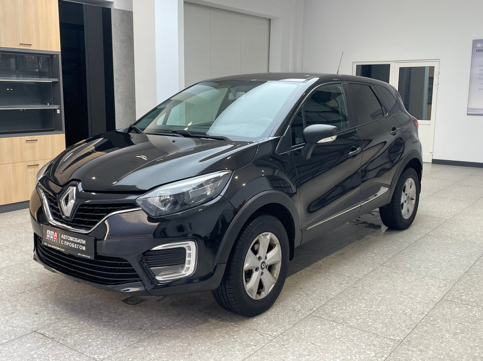Автомобиль с пробегом Renault Kaptur в городе Краснодар ДЦ - ААА Моторс Краснодар