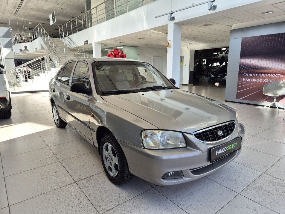 Автомобиль с пробегом Hyundai Accent в городе Екатеринбург ДЦ - PANGO Центр Автобан