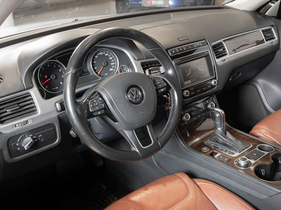 Автомобиль с пробегом Volkswagen Touareg в городе Казань ДЦ - КАЭ Сибирский тракт