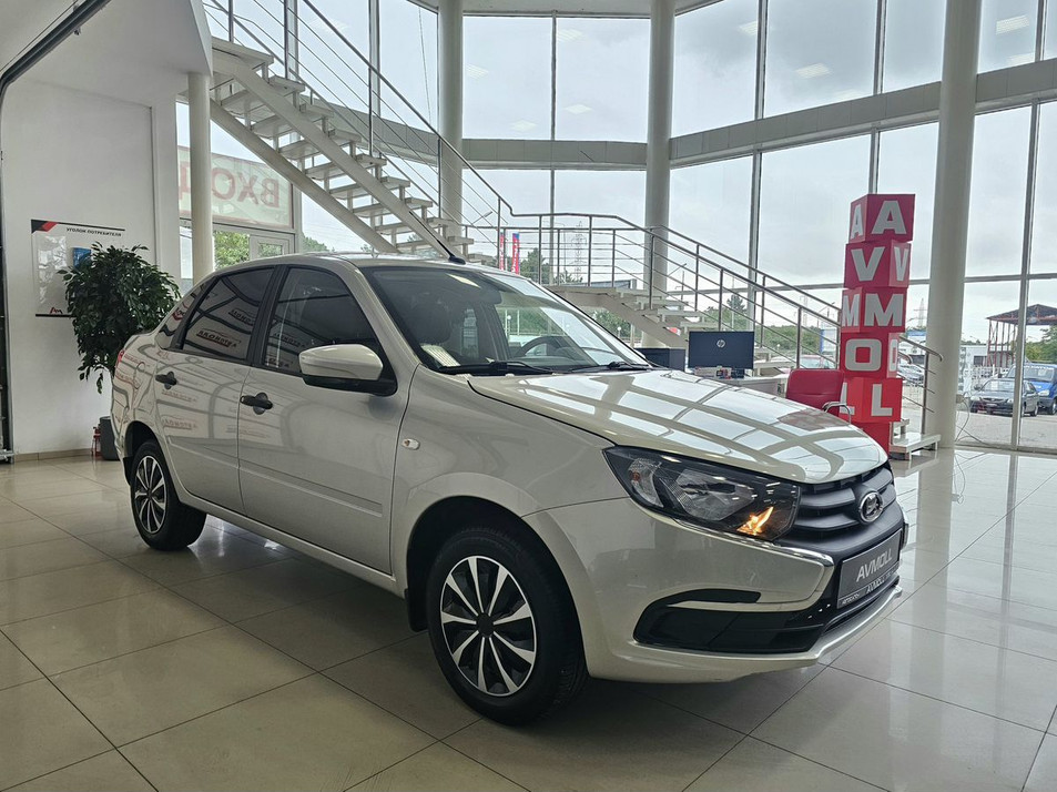 Автомобиль с пробегом LADA Granta в городе Пятигорск ДЦ - Автомолл Пятигорск НД