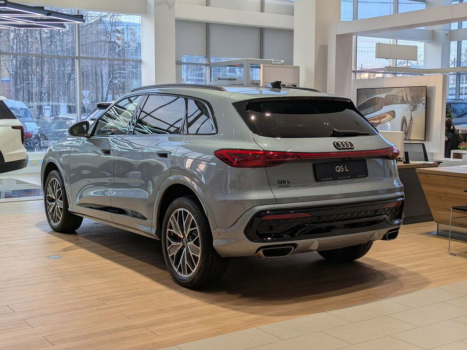 Автомобиль с пробегом Audi Q5 в городе Нижний Новгород ДЦ - Луидор-Авто