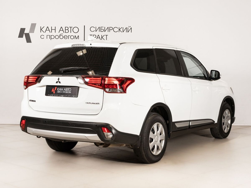 Автомобиль с пробегом Mitsubishi Outlander в городе Казань ДЦ - КАЭ Сибирский тракт
