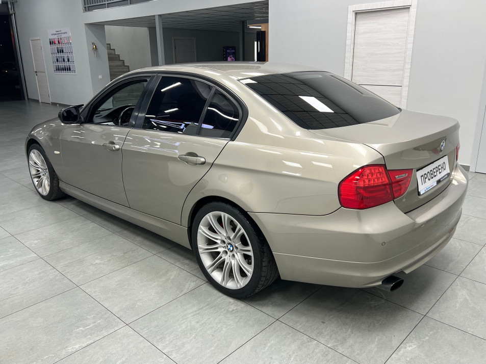 Автомобиль с пробегом BMW 3 серии в городе Казань ДЦ - Диалог Авто Камалеева