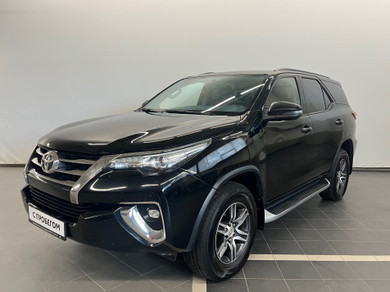 Автомобиль с пробегом Toyota Fortuner в городе Самара ДЦ - Тойота Центр Самара Аврора