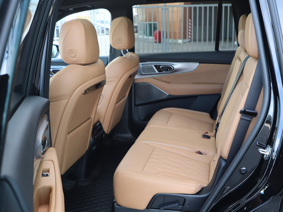 Новый автомобиль GAC GS8 GX Premium в городе Санкт-Петербург ДЦ - GAC Автобиография