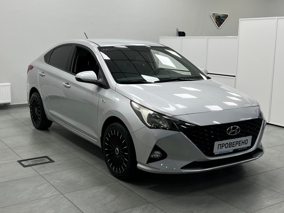 Автомобиль с пробегом Hyundai Solaris в городе Казань ДЦ - Диалог Авто Камалеева