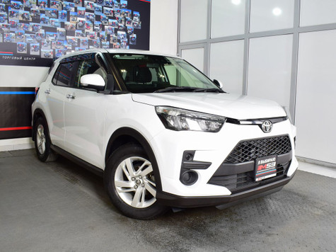 Автомобиль с пробегом Toyota Raize в городе Кемерово ДЦ - Автосалон М53.RU (Кемерово, Терешковой)