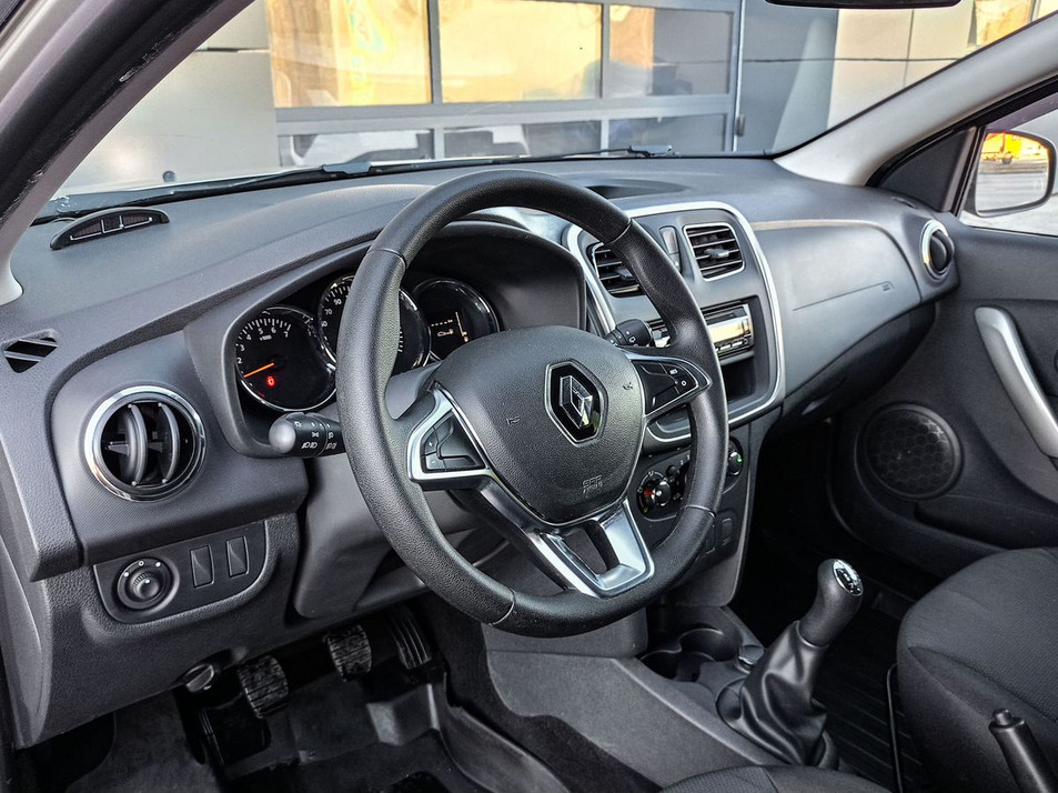 Автомобиль с пробегом Renault Sandero в городе Казань ДЦ - КАН АВТО Казань