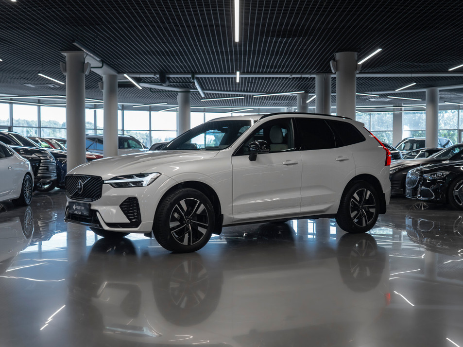 Автомобиль с пробегом Volvo XC60 в городе Москва ДЦ - PANGO Центр PELETON