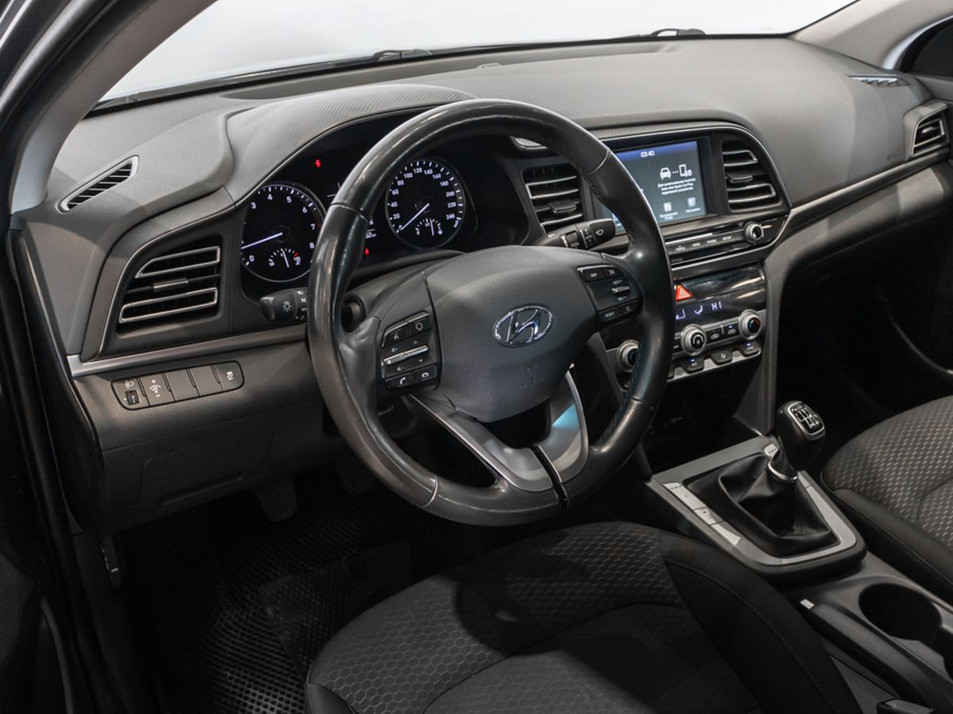 Автомобиль с пробегом Hyundai Elantra в городе Казань ДЦ - КАЭ Сибирский тракт
