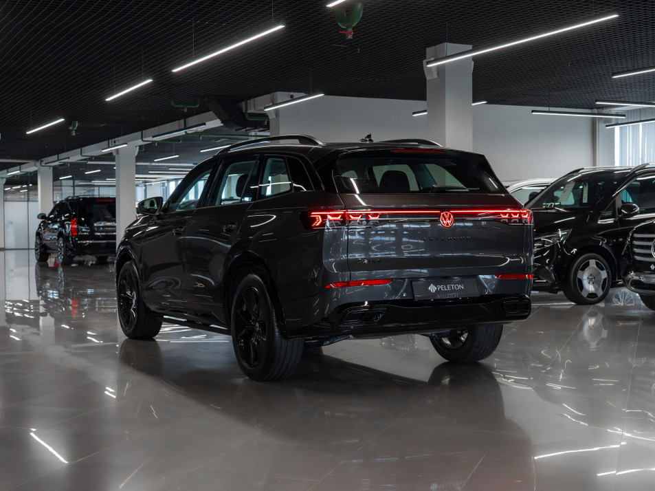 Автомобиль с пробегом Volkswagen Tavendor в городе Москва ДЦ - ОПНА пробег
