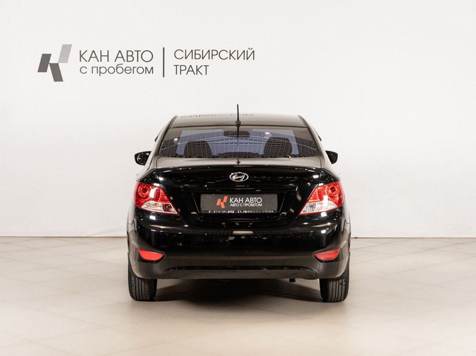 Автомобиль с пробегом Hyundai Solaris в городе Казань ДЦ - КАЭ Сибирский тракт