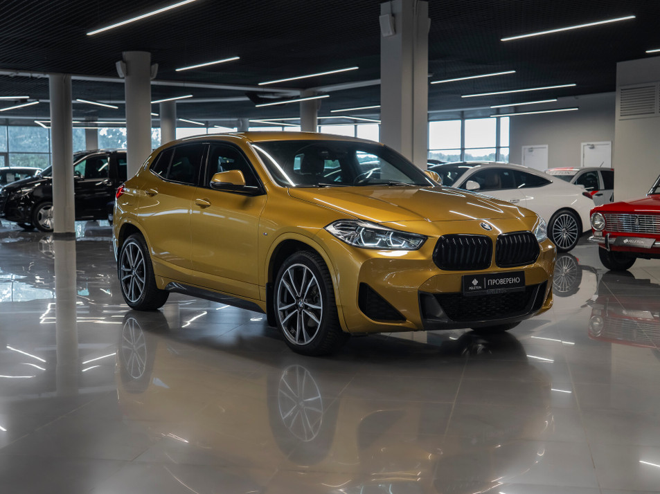 Автомобиль с пробегом BMW X2 в городе Москва ДЦ - PANGO Центр PELETON
