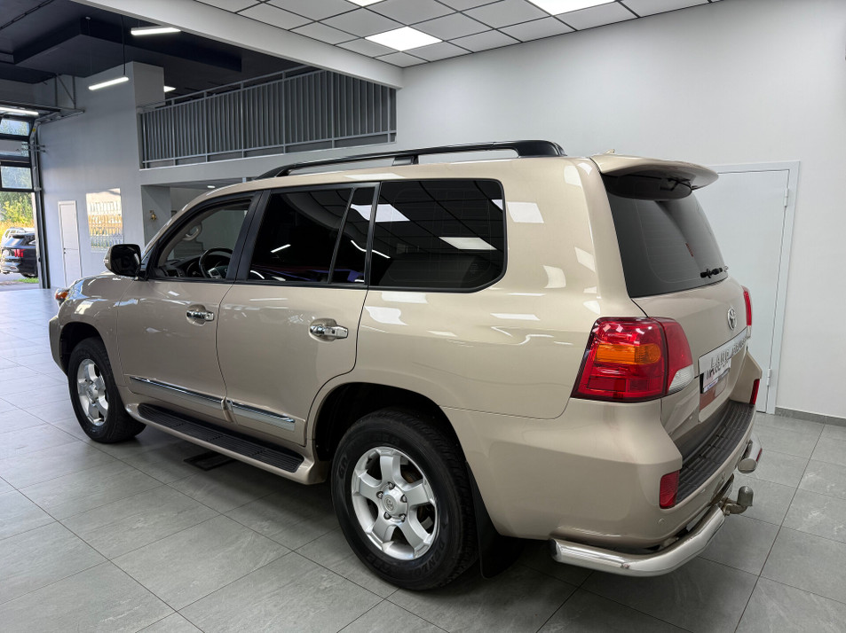 Автомобиль с пробегом Toyota Land Cruiser в городе Казань ДЦ - Диалог Авто Камалеева