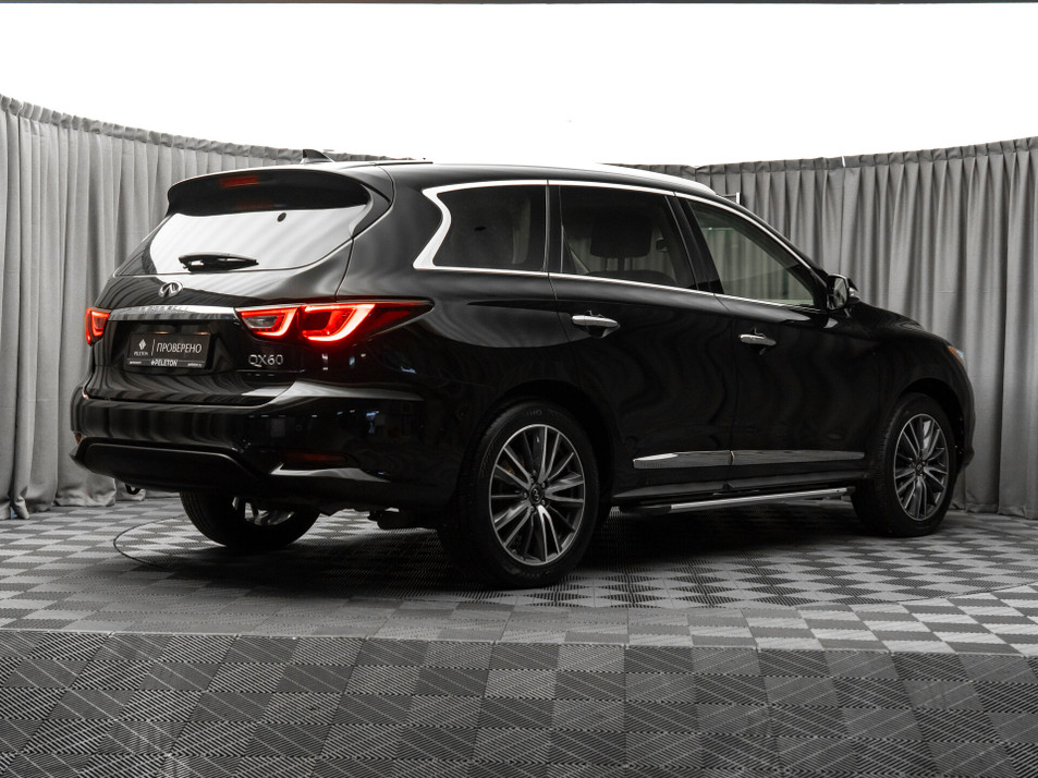 Автомобиль с пробегом Infiniti QX60 в городе Москва ДЦ - PANGO Центр PELETON