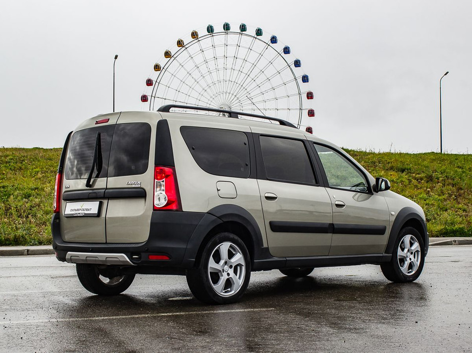 Автомобиль с пробегом LADA Largus в городе Магнитогорск ДЦ - СИЛЬВЕР.SELECT 113
