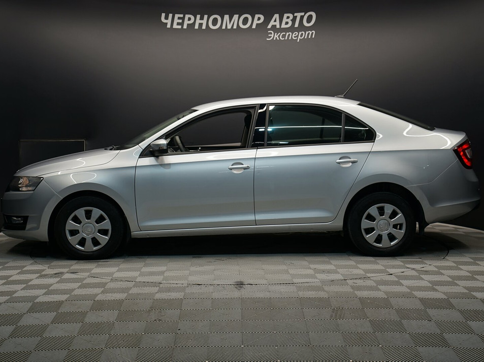 Автомобиль с пробегом SKODA Rapid в городе Симферополь ДЦ - Черномор